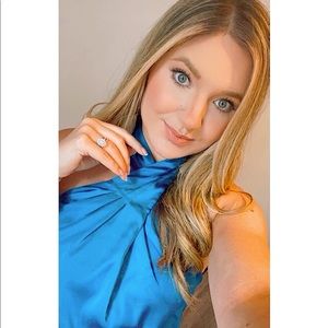 Meet your Posher, Alicia